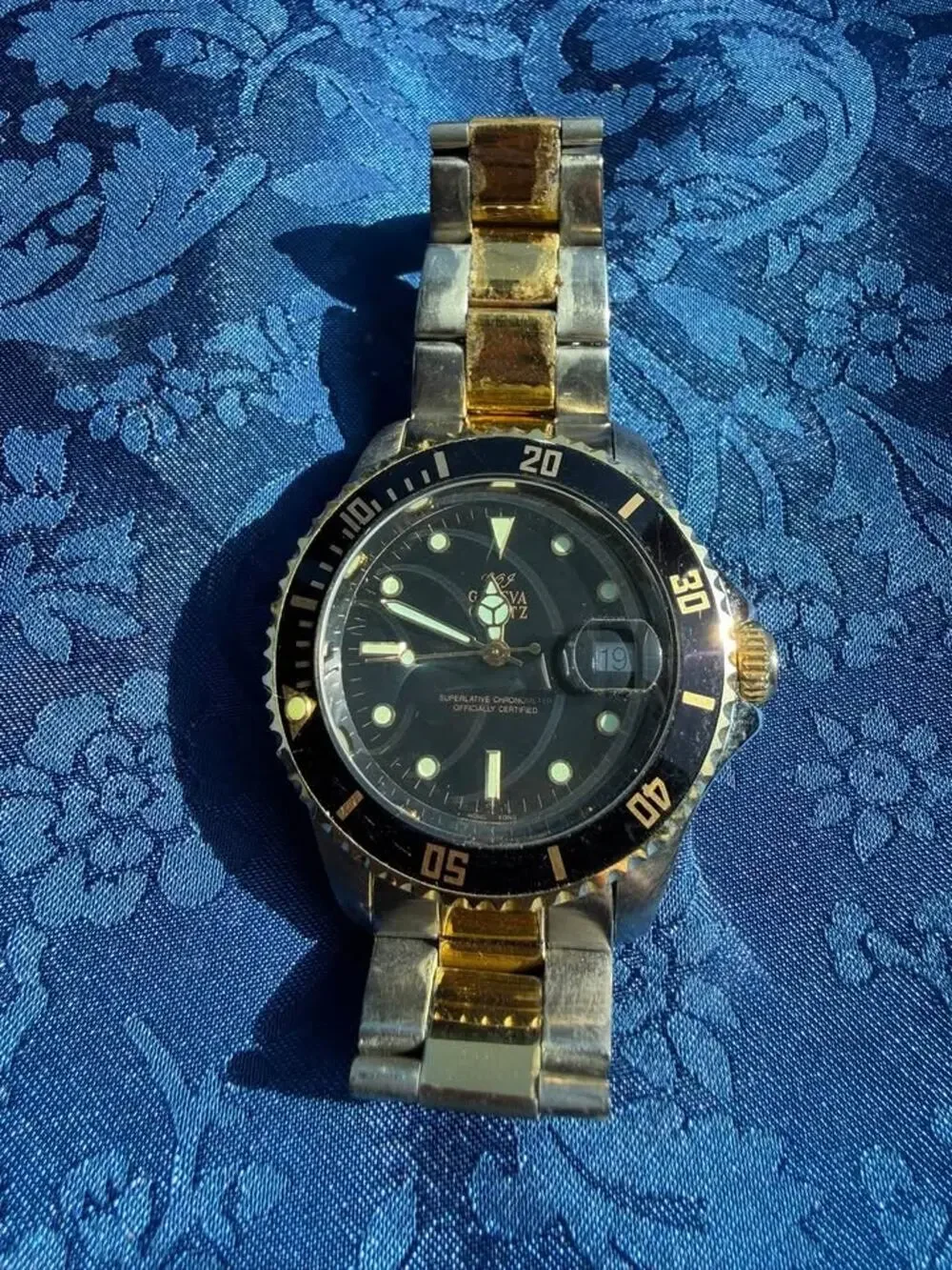 Geneva Quartz Men's Black Dial Watch (CCC52)